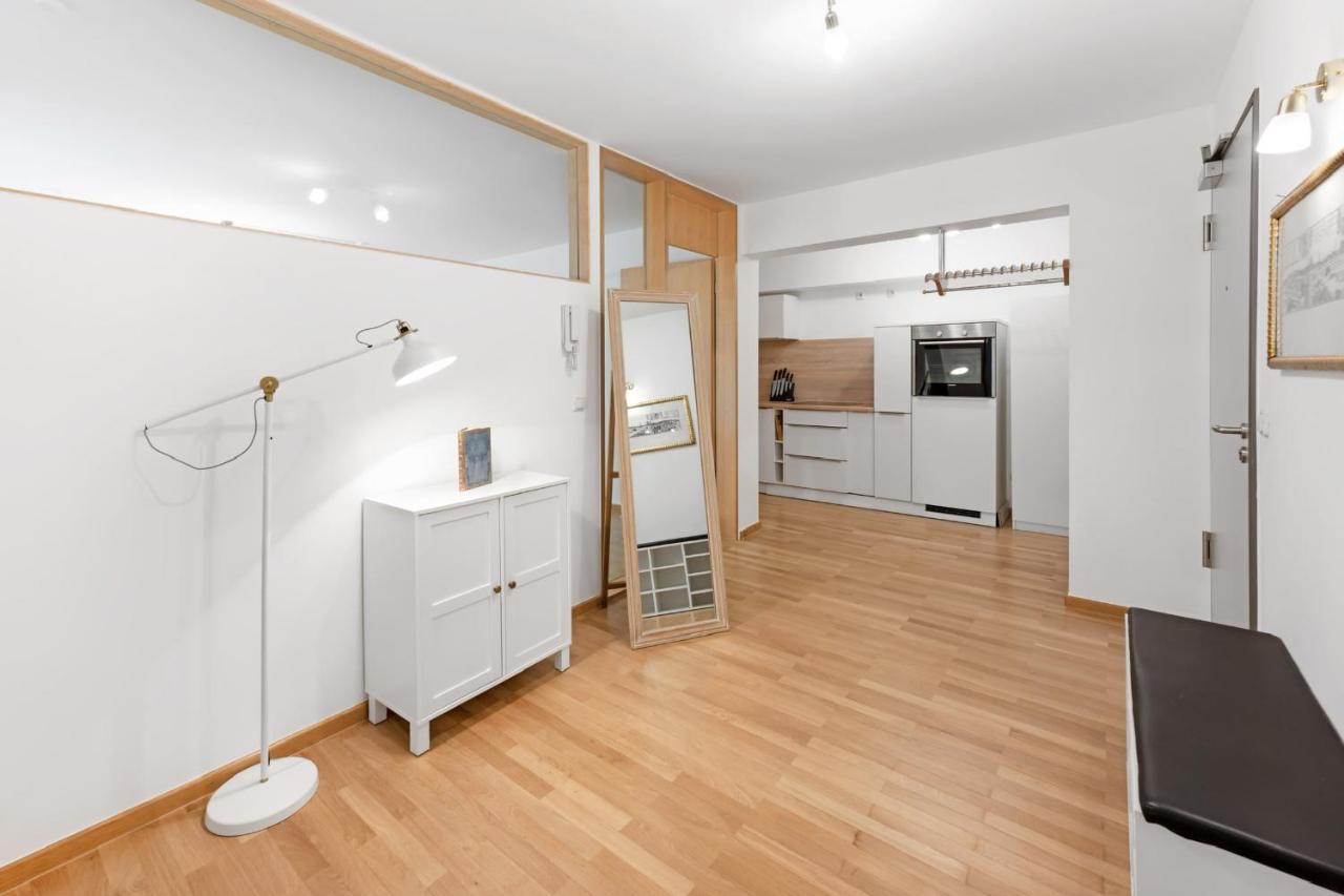 Zwei Zimmer Wohnung Im Stadtzentrum Mit Tiefgaragenplatz Münih Dış mekan fotoğraf